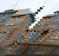 Memorial Hall - Darwin Holiday