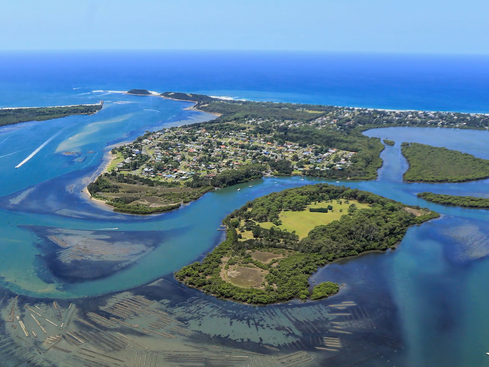 Orient Point NSW Darwin Holiday