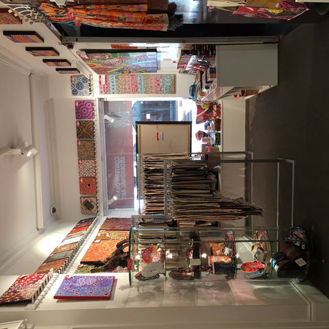 The Artery Contemporary Aboriginal Art Gallery - Darwin Holiday 2