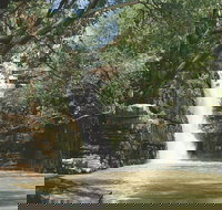 The Grotto - Darwin Holiday