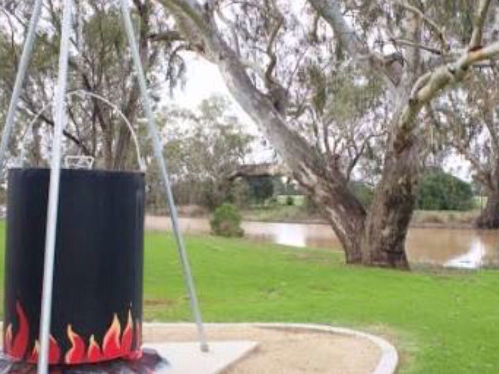 Cathundral ACT Darwin Holiday