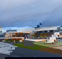 Varias Restaurant and Function Centre at the Queensland College of Wine Tourism - Darwin Holiday