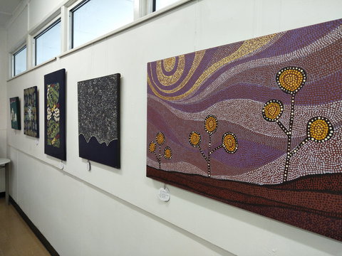 Waralungku Arts - Borroloola - Darwin Holiday 2