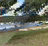 Apple Tree Picnic Area - Darwin Holiday