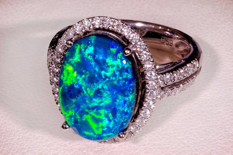 Australian Outback Opals - Darwin Holiday 1