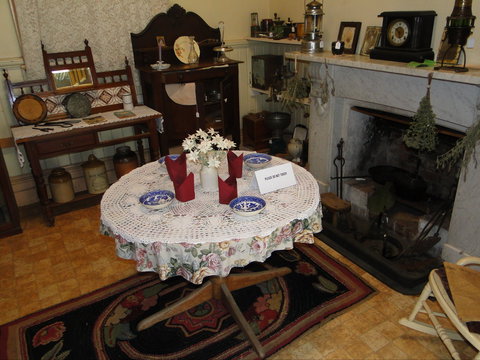 Bright Museum - Darwin Holiday 2