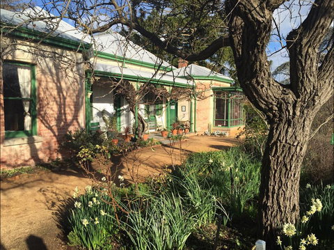 Buda Historic Home & Garden - Darwin Holiday 1