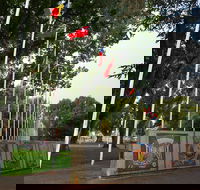 Centennial Park at Cooma - Darwin Holiday