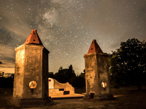 Chinese Burning Towers - Darwin Holiday 1