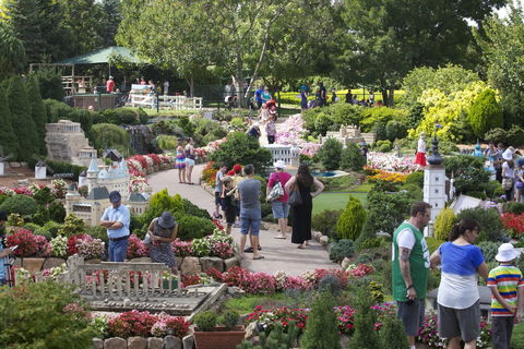 Cockington Green Gardens - Darwin Holiday 1