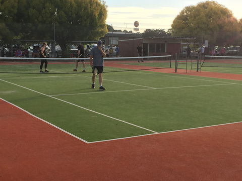 Crookwell Tennis Courts - Darwin Holiday 0