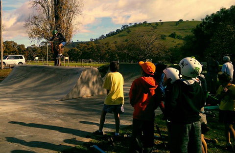 Gundagai Skate Park And Pump Track - Darwin Holiday 1