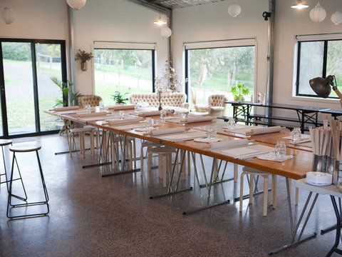 Hazy Tales Studio - Darwin Holiday 1