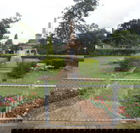 McConnell Park and Toogoolawah War Memorial - Darwin Holiday