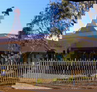 McFeeters Motor Museum and Visitor Information Centre - Darwin Holiday