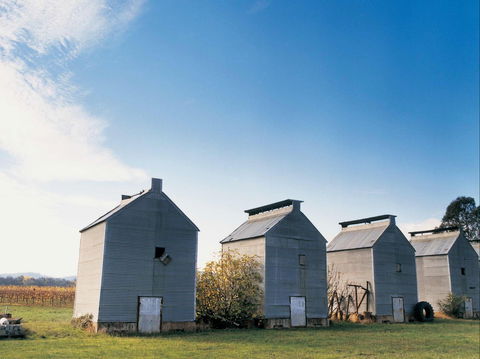 Myrtleford To Porepunkah 24km - Darwin Holiday 0