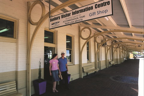Old Railway Station Bunbury - Darwin Holiday 0