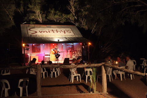 Smithy's Outback Dinner And Show - Darwin Holiday 0