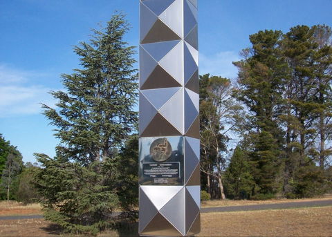 Tadeusz Kosciuszko Monument - Darwin Holiday 0