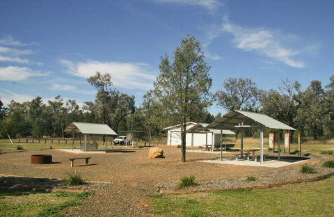 Terry Hie Hie Picnic Area - Darwin Holiday 0
