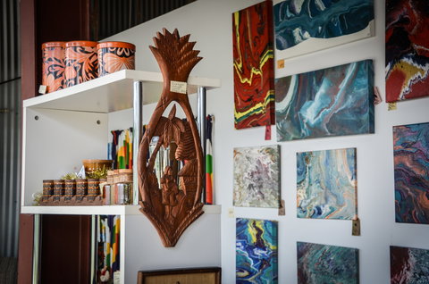 Vintage Traders Emporium - Darwin Holiday 2