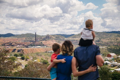 Arthur Timms Lookout Mount Morgan - Darwin Holiday 1