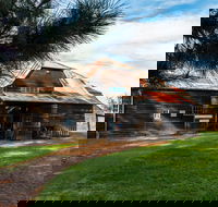 Brickendon Historic Farm and Convict Village - Darwin Holiday