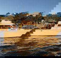 Cruising the  Swan River in at Sunset with Boutique Cruise - Darwin Holiday