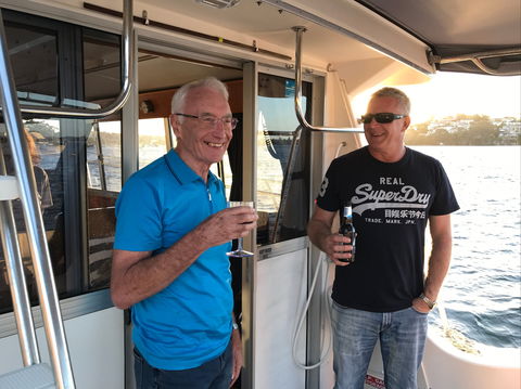 Cruising The  Swan River In At Sunset With Boutique Cruise - Darwin Holiday 1