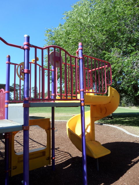Fadden Pines Playground - Darwin Holiday 2