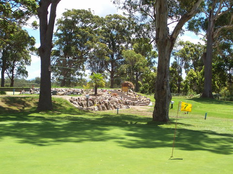 Frederickton Golf Club - Darwin Holiday 0