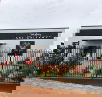 John Murray Art Gallery - Darwin Holiday