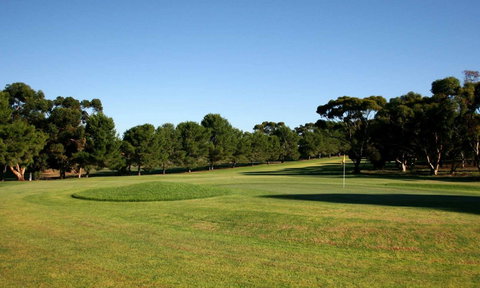 Mannum Golf Club - Darwin Holiday 0
