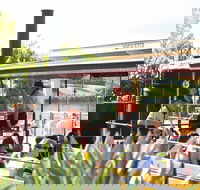 Mary Ann Steam Engine - Darwin Holiday