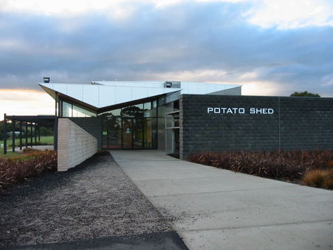 Potato Shed - Darwin Holiday 1
