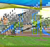 Queen Elizabeth ll Park Queanbeyan - Darwin Holiday