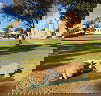 Queen Square Moonta - Darwin Holiday