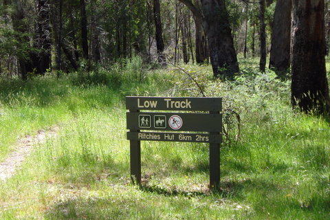Ritchie's Hut - Darwin Holiday 0