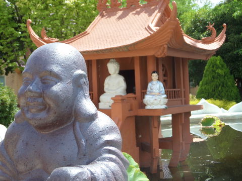 Sakyamuni Buddhist Centre/Van Hanh Monastery - Darwin Holiday 1