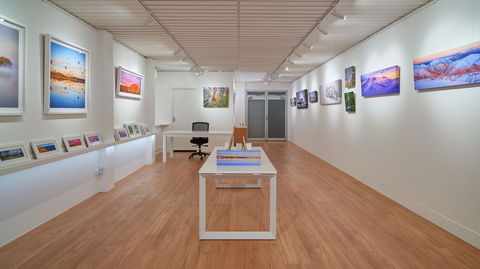 Scott Leggo Gallery - Darwin Holiday 1