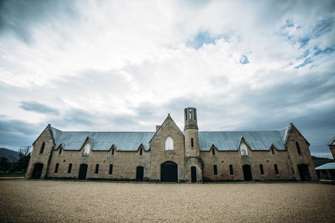 Shene  Distillery - Darwin Holiday 0
