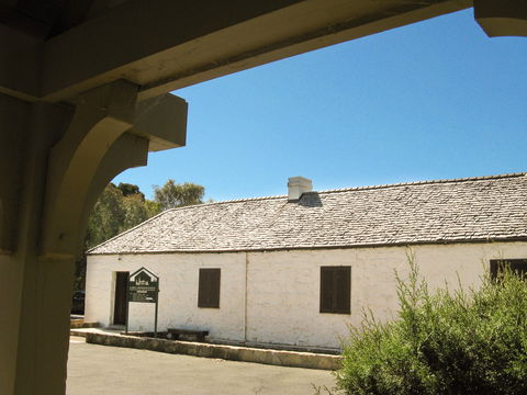 St John's Schoolhouse Museum - Darwin Holiday 1
