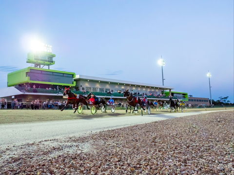 Tabcorp Park - Darwin Holiday 0