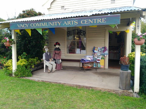 Vacy Community Arts Centre - Darwin Holiday 0