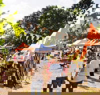 Warragul Farmers Market - Darwin Holiday