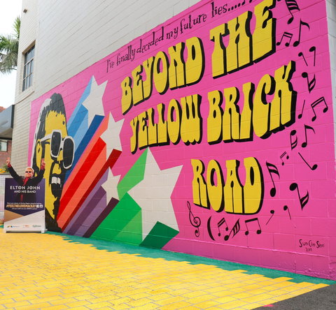 Yellow Brick Road And Elton John Mural - Darwin Holiday 0
