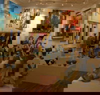 Articles Fine Art Gallery - Darwin Holiday