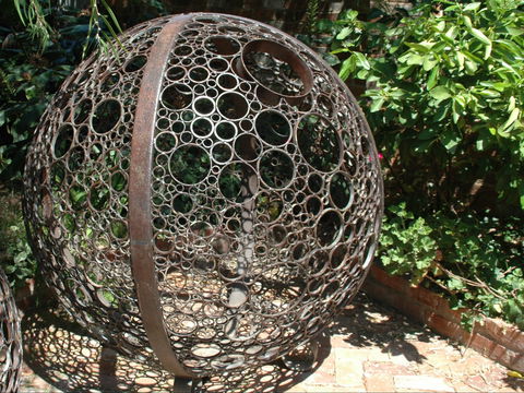 Arts Rutherglen Sculpture Trail - Darwin Holiday 2