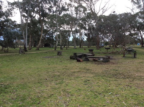 Black Cockatoo Bush Camp - Darwin Holiday 1