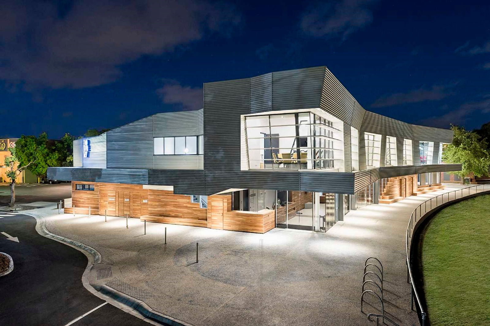 St Albans VIC Darwin Holiday